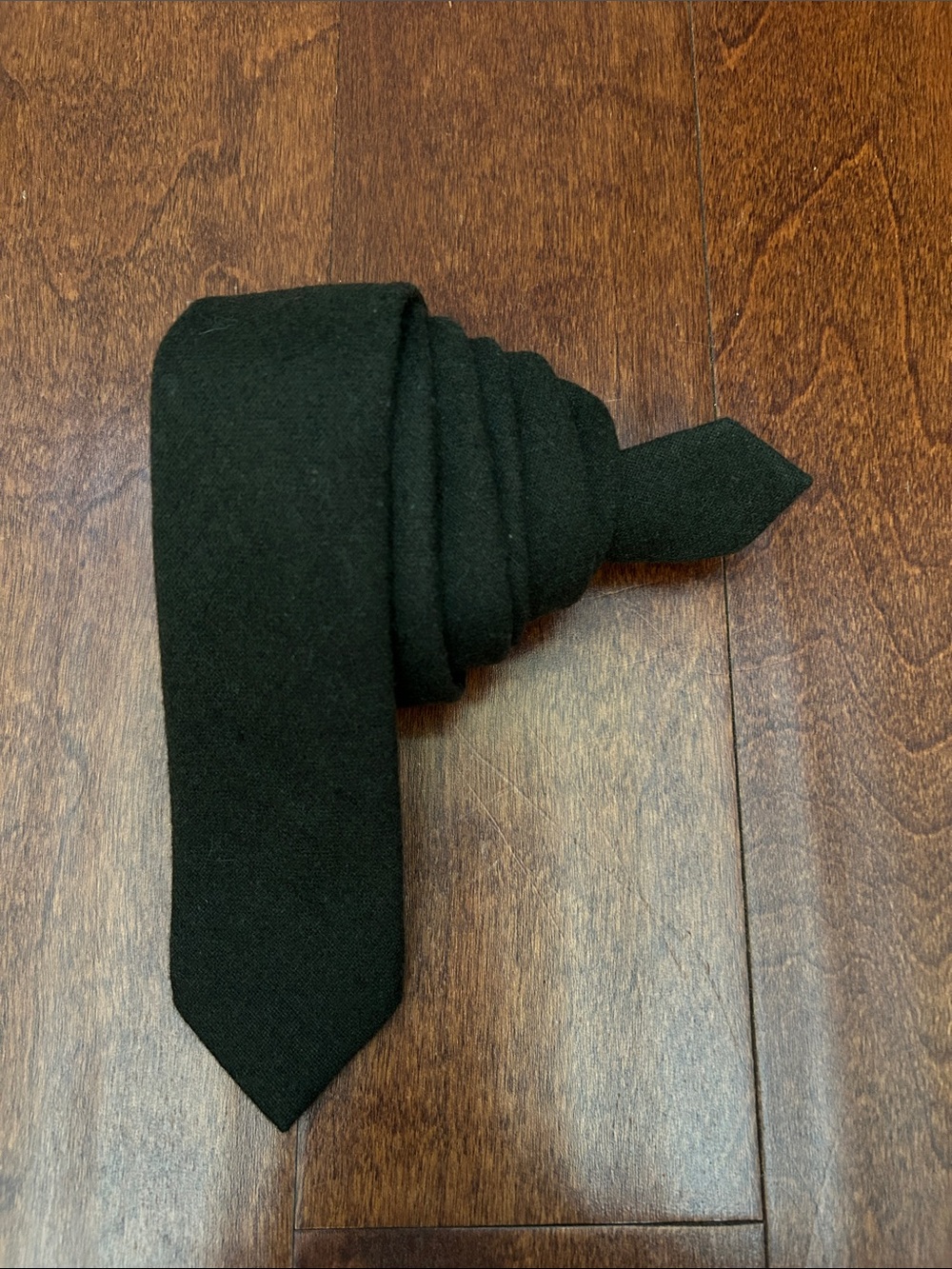 Banana Republic Wool Blend Tie in a Very Dark Olive Green, NWT